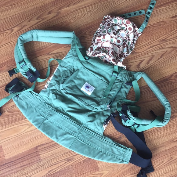 ergo organic baby carrier green